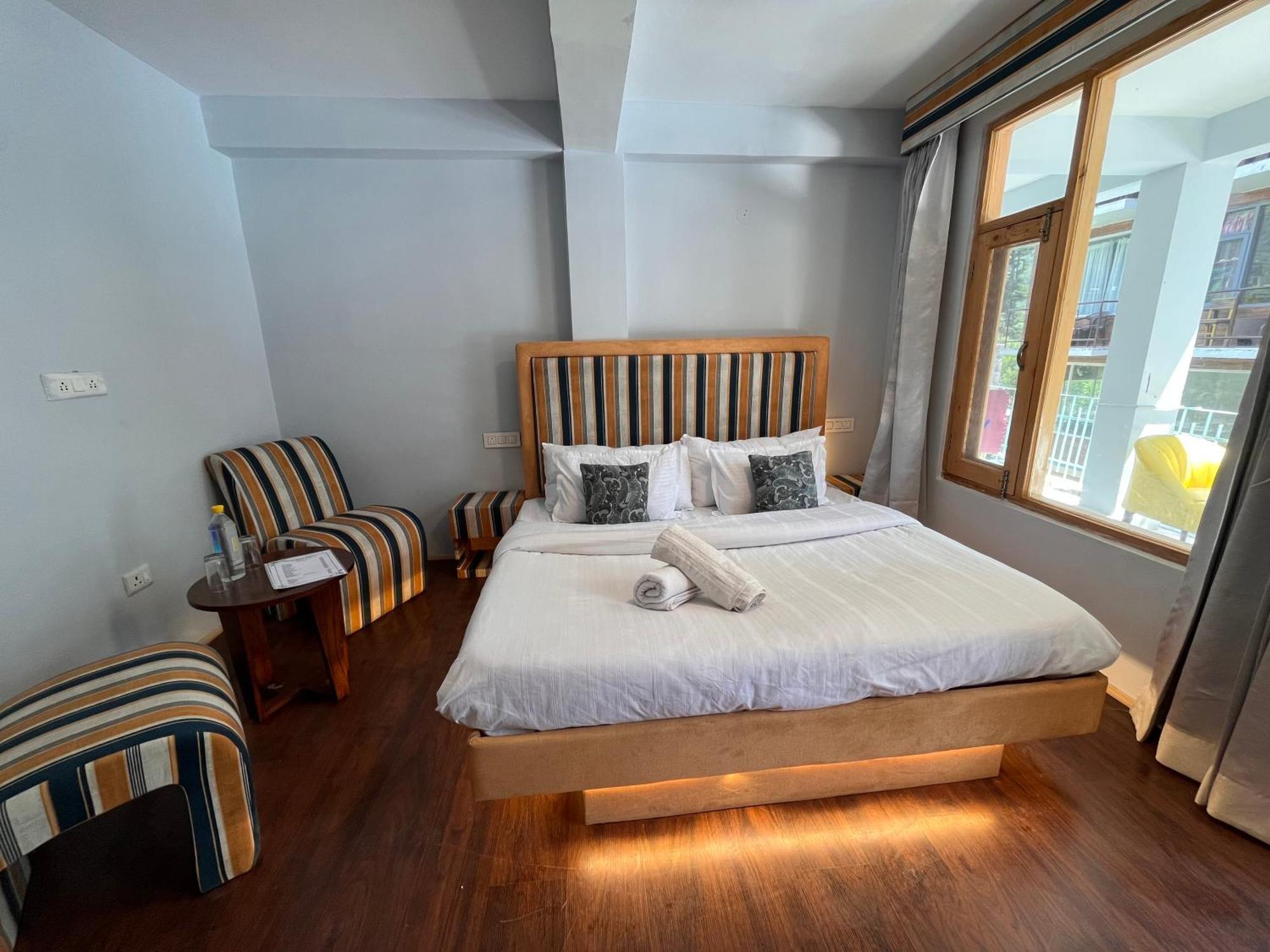 Hotel English Rose, #Personal Parking, #Petfriendly, #Garden, #Bonfire Under The Stars Manāli Exterior foto