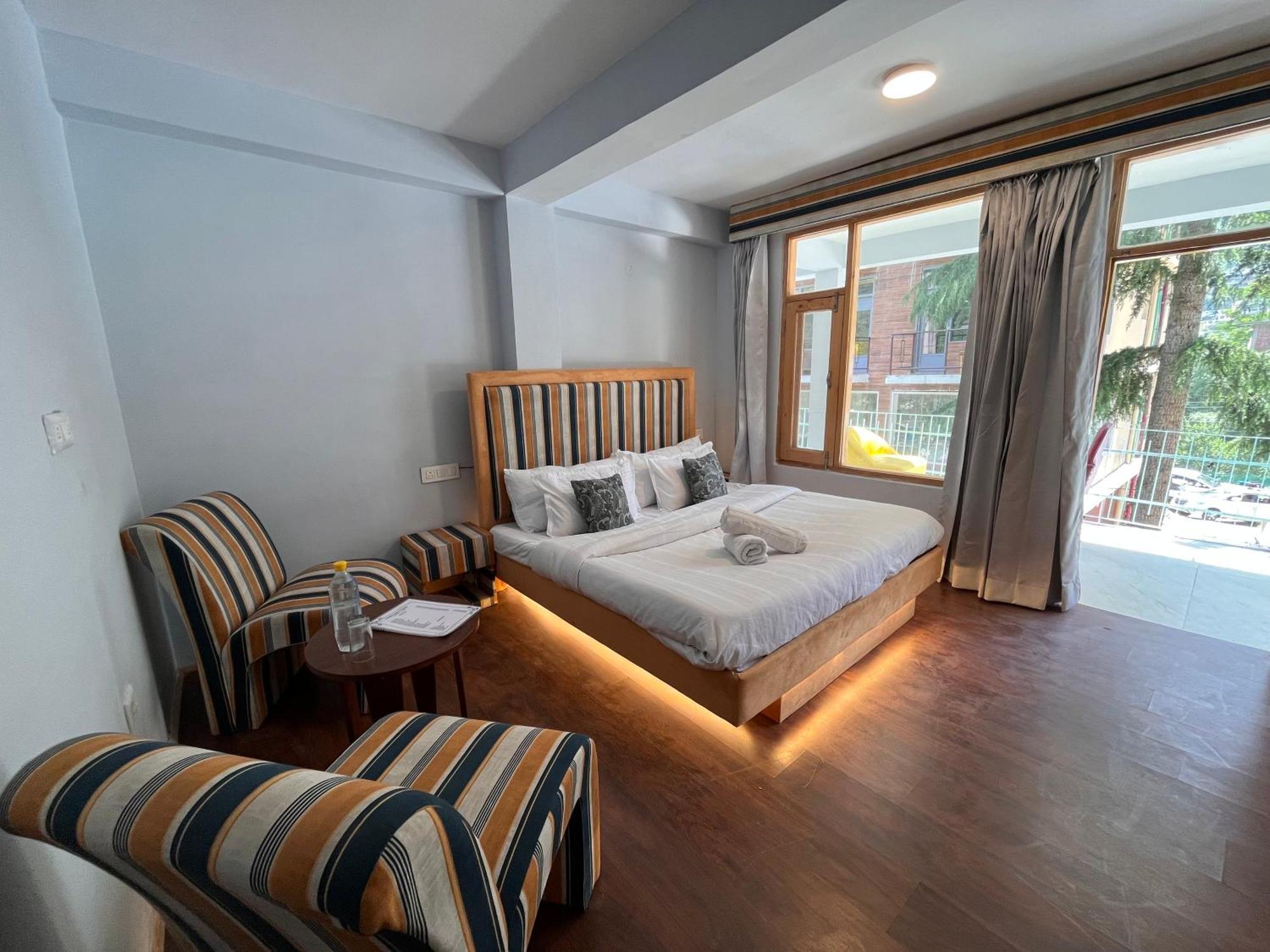 Hotel English Rose, #Personal Parking, #Petfriendly, #Garden, #Bonfire Under The Stars Manāli Exterior foto