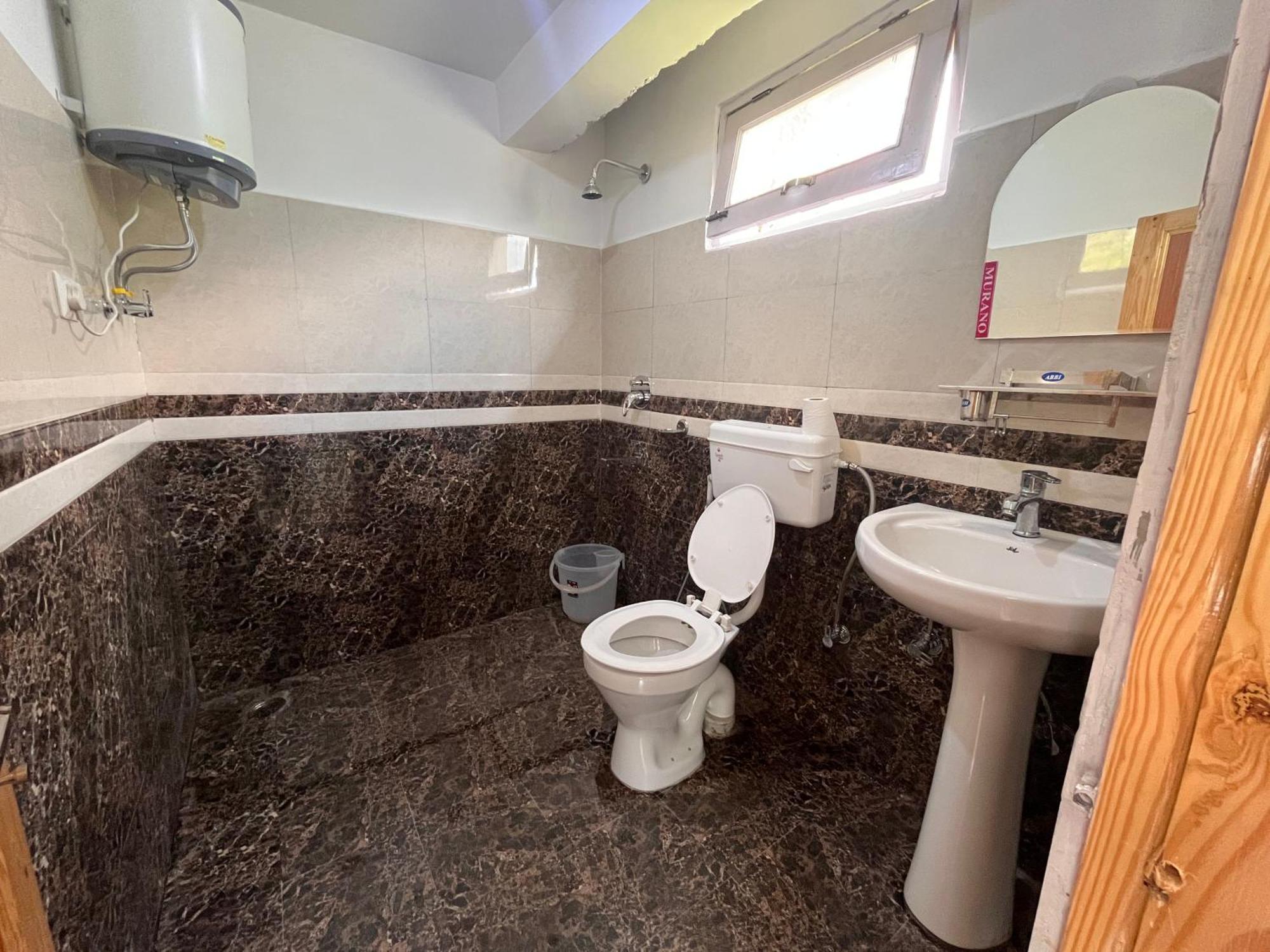 Hotel English Rose, #Personal Parking, #Petfriendly, #Garden, #Bonfire Under The Stars Manāli Exterior foto