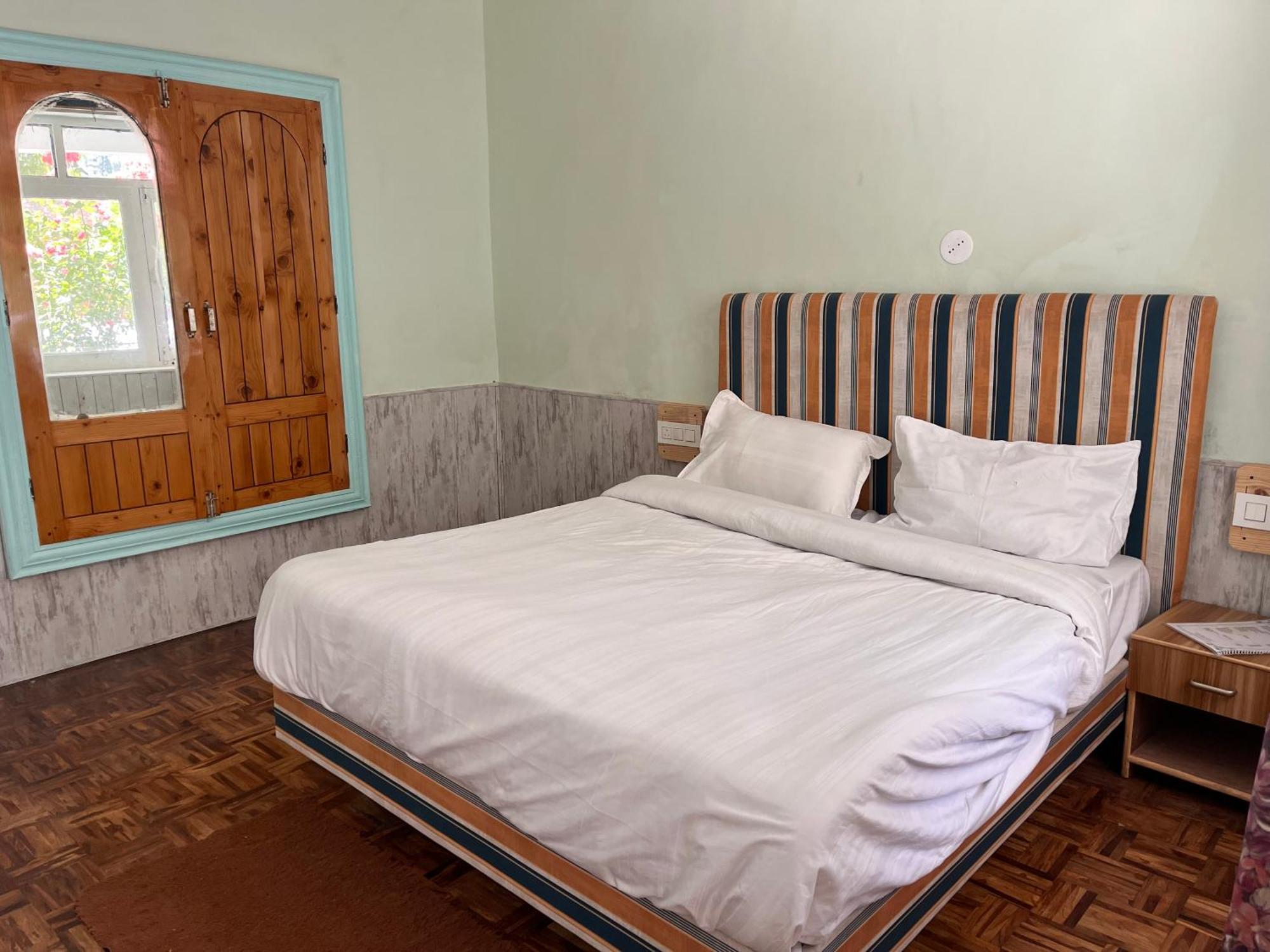Hotel English Rose, #Personal Parking, #Petfriendly, #Garden, #Bonfire Under The Stars Manāli Exterior foto